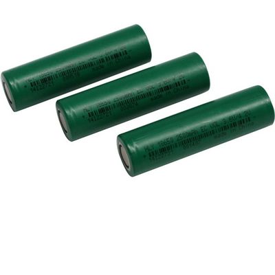 Veículos cilíndricos de Ion Battery Cell For Electric do lítio de NCM 3.7V 2500Mah 18650